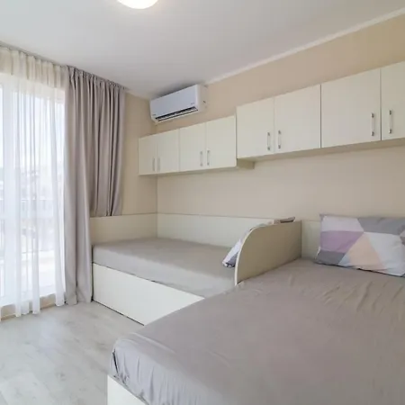 Vinnie View * Варна